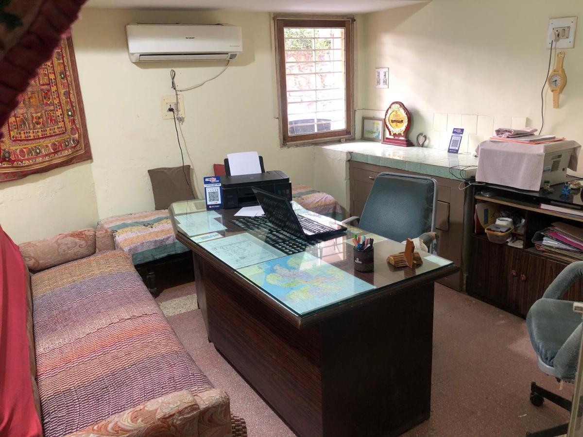Rukmavati Guest House Mundra ภายนอก รูปภาพ